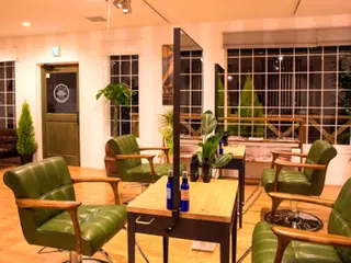 k. akiraのヘアスタイル