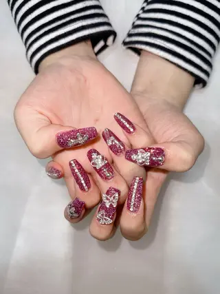 ネイル うにゃねいる🌷 Mayaのネイルデザイン