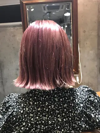 ショート カラー パーマ ヘアアレンジ メンズ キッズ ネイル マツエク・マツパ サロンドミルク 原宿のヘアスタイル