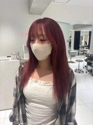 セミロング カラー ️🩵RINKA/ ハイトーンカラー🩵のヘアスタイル