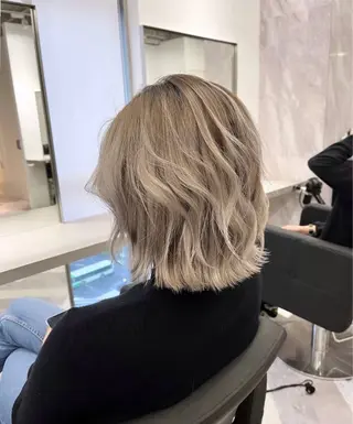 ショート karin💋海外 バタフライカットのヘアスタイル