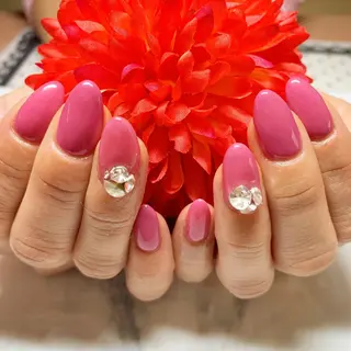 ネイル 菅野 愛花のネイルデザイン