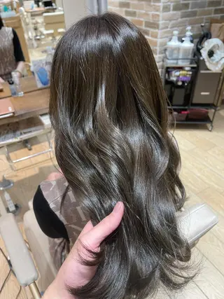 ミディアム ETOWA shinjuku所属・小顔似合わせ提案/ レイヤー/川澄かずまのヘアスタイル