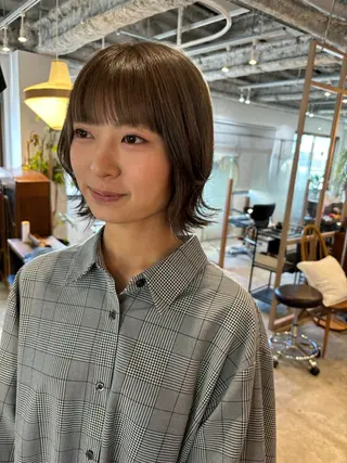 ショート カラー Hayashi Shioriのヘアスタイル