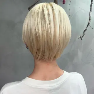 ショート カラー RorriM natsuのヘアスタイル