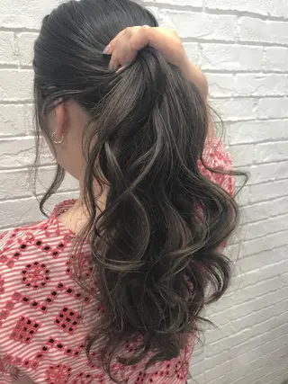 ロング カラー eclair.髪質改善&トリートメント所属・【艶髪、透明感】西村 有司のヘアスタイル