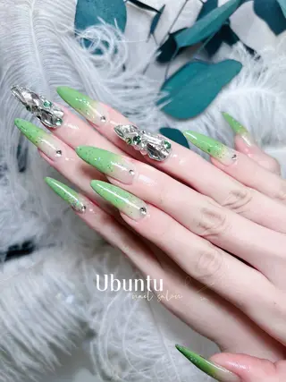 ネイル Ubuntu🎀 ネイルサロン✨のネイルデザイン