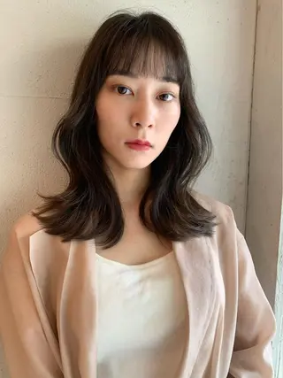 ロング カラー 透明感/オリーブ/ グレージュ/YUKAのヘアスタイル