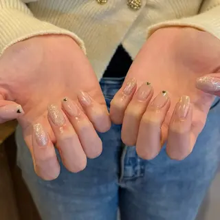 ネイル Mネイル&カフェシェレステ　久屋店所属・Mネイル久屋店 KOZUEのネイルデザイン