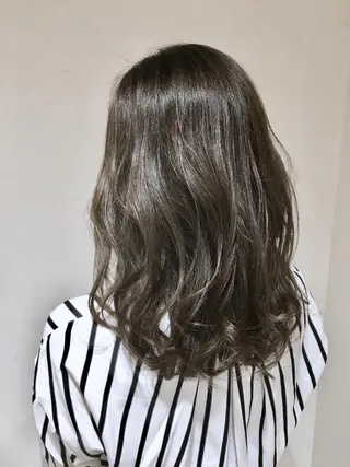 セミロング カラー タワラ　ソウタ Directorのヘアスタイル