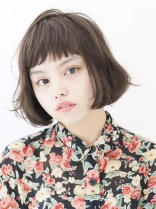 ショート 透明感カラー🫧＆ レイヤー🕊古川のヘアスタイル