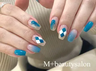 ネイル M+  Beauty Salonのネイルデザイン
