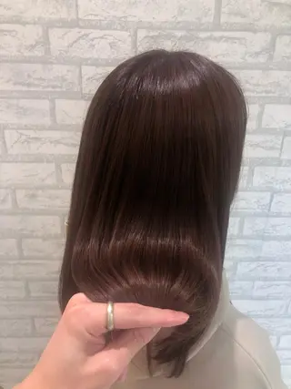 セミロング カラー デザインカラー、艶髪 大塚　耕平のヘアスタイル