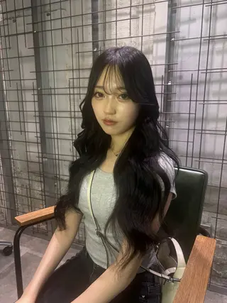 カラー AYANE 韓国ヘア /レイヤーカットのヘアスタイル