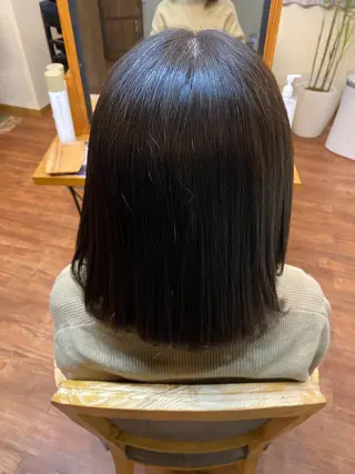 ミディアム カラー Tr　Spa Salon Careのヘアスタイル