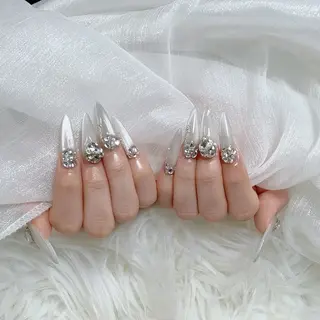 ネイル ENSalon 愛佳のネイルデザイン