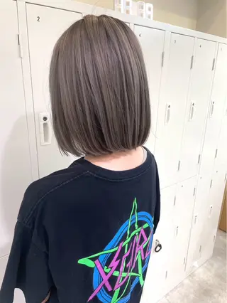 ミディアム カラー collet岩崎駿王 /ハイトーン/艶髪のヘアスタイル