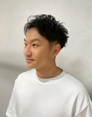 ショート パーマ YOKA メンズヘアサロンのヘアスタイル