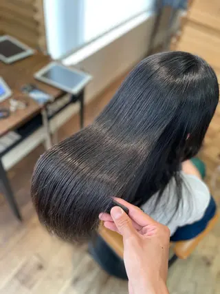 ロング ガレリアエレガンテ栄店所属・ウルフカット/ ハッシュカット/山路のヘアスタイル