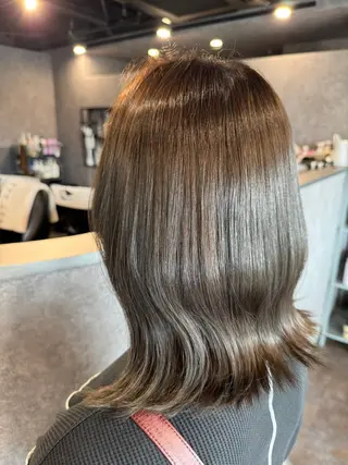 ミディアム カラー ink Runaのヘアスタイル