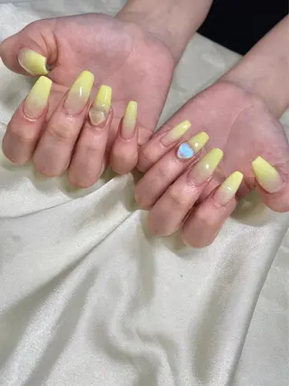 ネイル マツエク・マツパ アイブロウ Nail&eye Belire 新宿のネイルデザイン