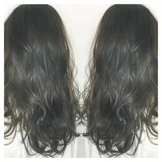 ロング カラー biscohair 髪にドラマを。のヘアスタイル