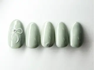 ネイル TRU NAIL & EYE中洲gate's店所属・RINKA /TRUのネイルデザイン