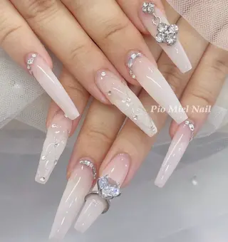 ロング カラー HANA 長さだしのネイルデザイン