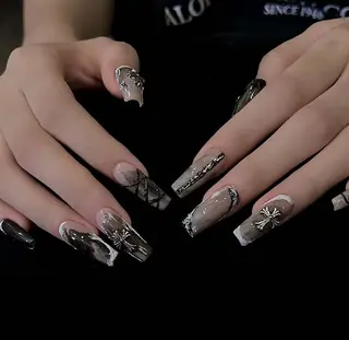 ネイル Oomiya 服部のネイルデザイン