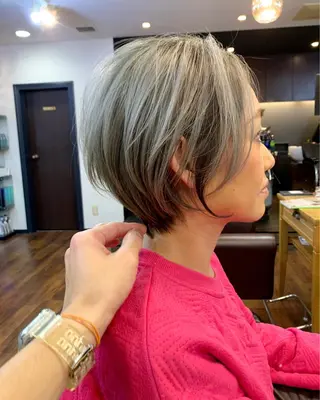 ショート 縮毛矯正/ショート/ レイヤー/畑中正敏のヘアスタイル