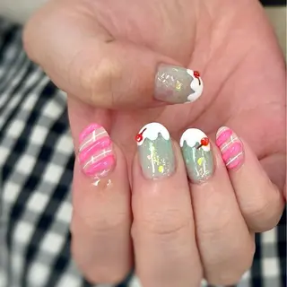 ネイル アトリエ　ミモザ所属・いまむら あかりのネイルデザイン