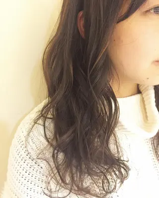 セミロング カラー 加藤 綾華のヘアスタイル