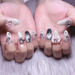 ネイル NAKAJIMA ERIKAのネイルデザイン