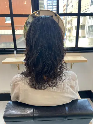 ミディアム パーマ 田中 あやなのヘアスタイル
