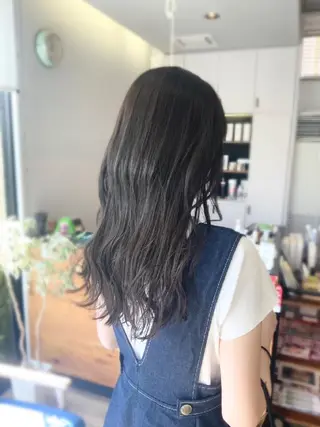 カラー 堀 望美のヘアスタイル