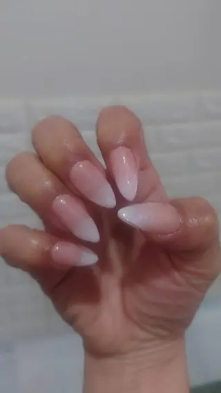 ネイル Fleur 【フルール】のネイルデザイン