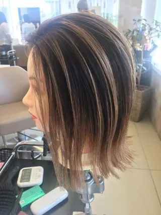 ミディアム カラー ヘアアレンジ クリスタルマジック hair &　eyeのヘアスタイル