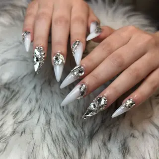 ネイル nail salon  DIA所属・出羽 奈津季のネイルデザイン