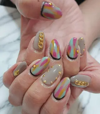 ネイル QULEONAIL所属・大城 裕麻のネイルデザイン