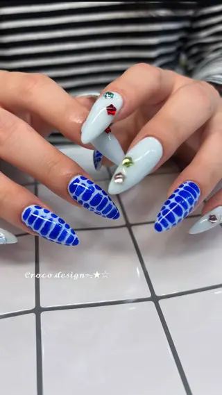 ネイル 🤎Two ERI🤎のネイルデザイン