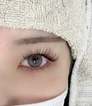 BeautySalon COCO 桑名所属・水谷 安柚香のマツエク・マツパデザイン