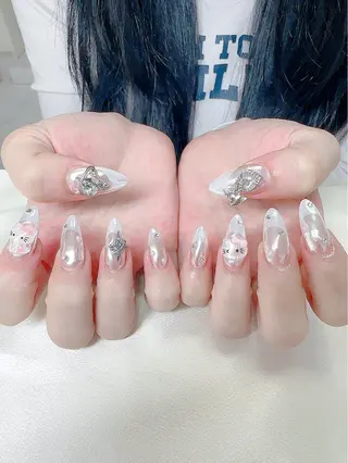 ネイル Le'a シズカのネイルデザイン