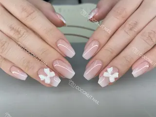 ネイル 神田 ココナッツのネイルデザイン