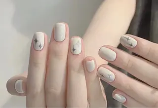 ネイル Riona 🌸上野のネイルデザイン