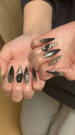 ネイル ネイルサロン Vie+のネイルデザイン