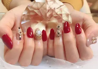 カラー ネイル Q Free nailsのネイルデザイン