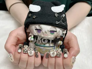 ネイル RIn 🎀のネイルデザイン