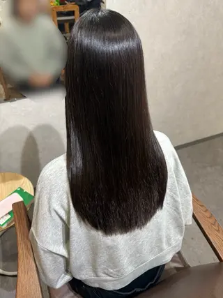 ロング Bish Yanaのヘアスタイル