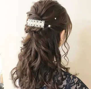 セミロング ヘアアレンジ Aloa透明感ヘア ♡kanami♡のヘアスタイル