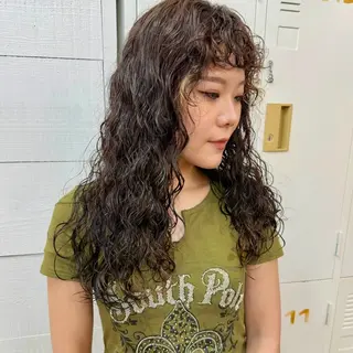 ロング パーマ －LOMARLIE－ YUKIのヘアスタイル